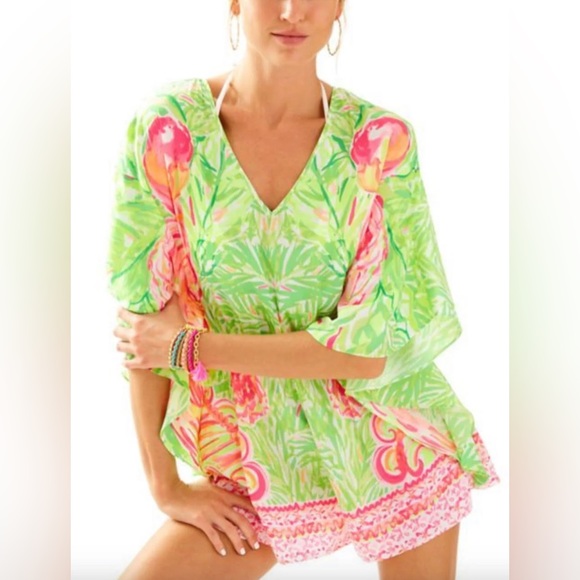 🦄Lilly Pulitzer Mai Romper🦄 - Picture 2 of 4